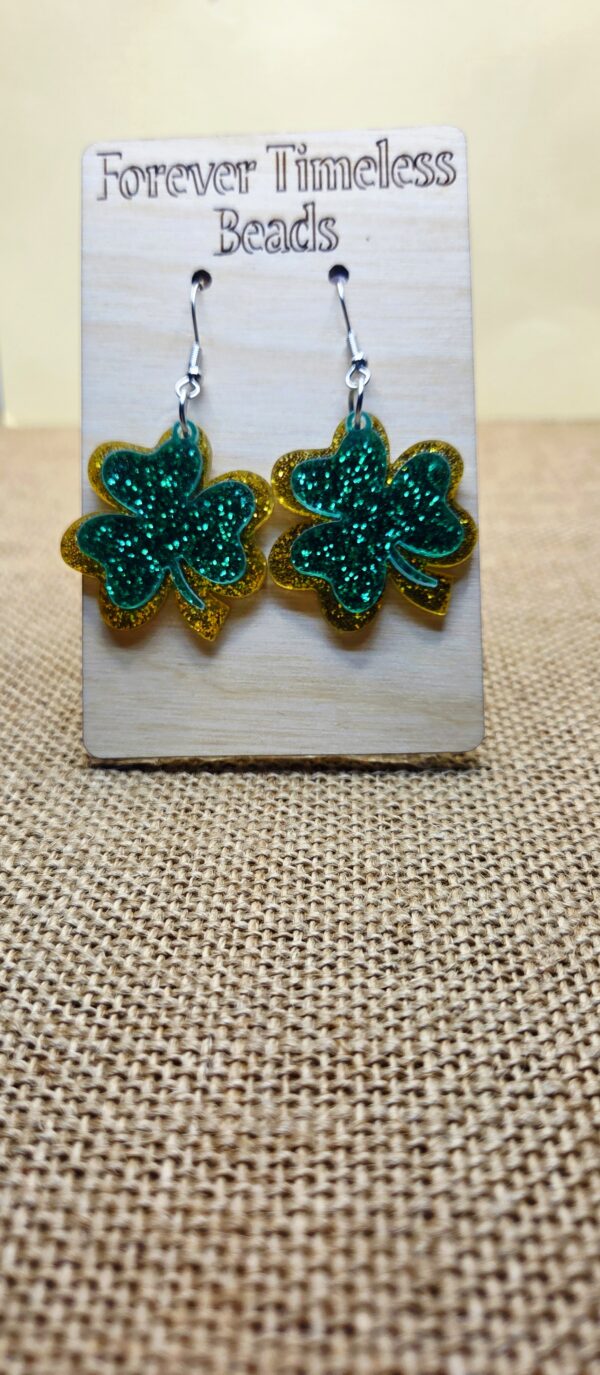 Green Shamrock Sparkle St. Patrick’s Day Earrings